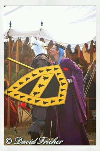 2016-11 - Racaire - Conrad vom Schwarzwald - Meridian Crown Tournament - by David Fricker - Conrads new shield - SCA